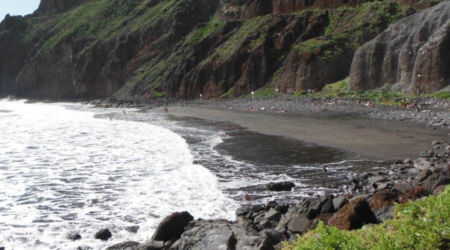 Las Gaviotas Beach